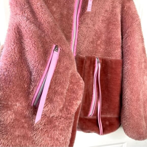 UGG Marlene Teddy Jacket in Vintage Rose Pink Cozy Warm Size Small - Picture 8 of 15